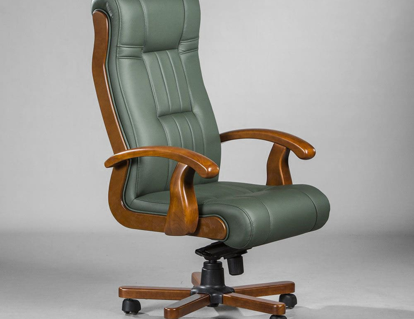 Кресло руководителя Капитал М — фото № 4